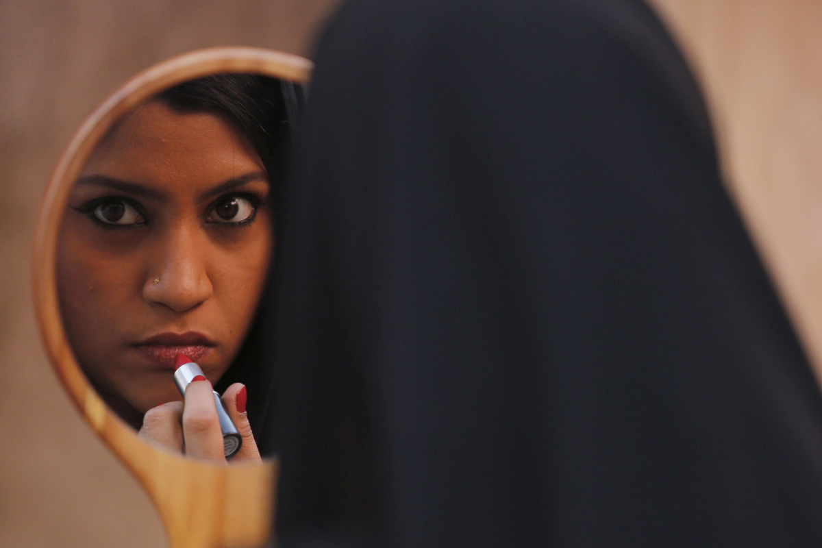 LIPSTICK UNDER MY BURKHA CalgaryFilm2017 web