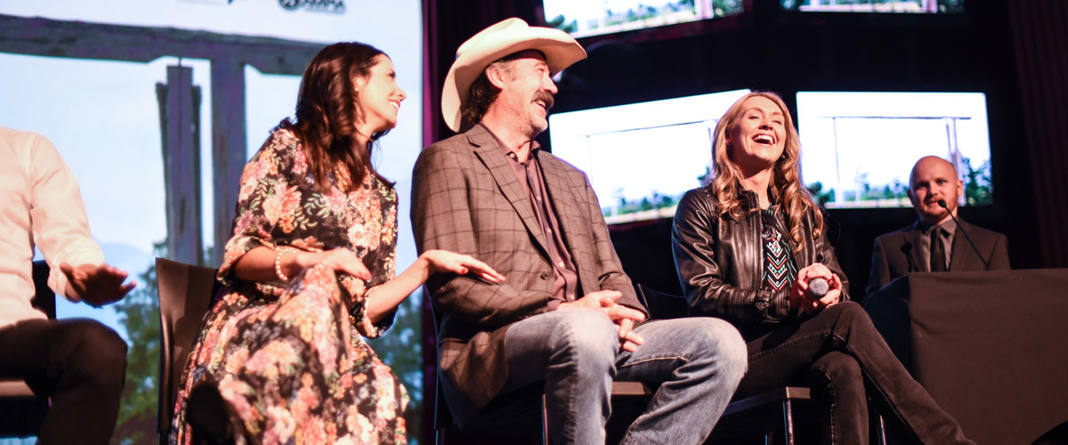 46 CIFF16 Sat.1 Day11.Heartland Crew web 0